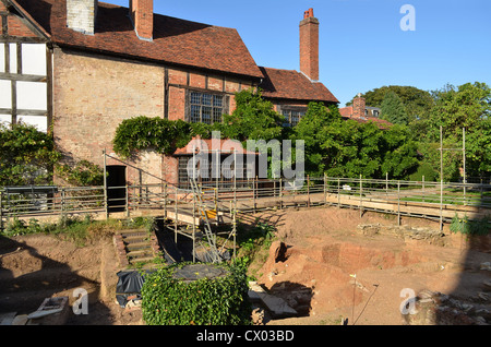 Archäologische Graben am neuen Platz neben Nashs Haus, Stratford Warwickshire, UK Stockfoto