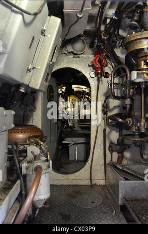 Kleinst u-Boot HMS Stichling Interieur Stockfoto