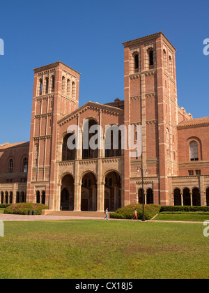 LOS ANGELES, Kalifornien, USA - Royce Hall am UCLA Campus. Stockfoto