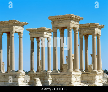 Römische Kunst. Syrien. Palmyra. Das Tetrapylon. Alte Art des Denkmals der kubische Form mit einem Tor auf jeder der vier Seiten. Stockfoto