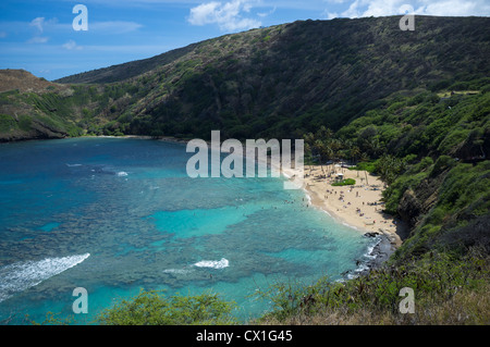 Erhöhte Ansicht der Hanauma Bay, Oahu, Hawaii. Stockfoto