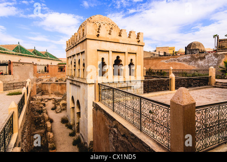 Erbaut im Jahre 1117 ist der Almoraviden Koubba el Barudiyin das einzige verbleibende Beispiel der Almoraviden Architektur in Marrakesch, Marokko Stockfoto