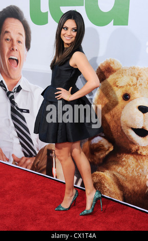 Los Angeles, Kalifornien, USA. 21. Juni 2012. Mila Kunis © Sydney Alford / Alamy Live News Stockfoto