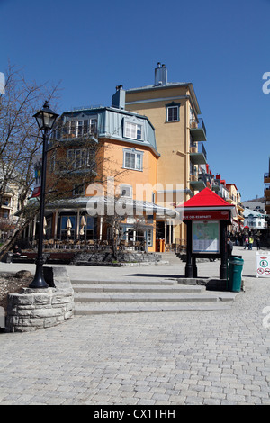 Einzelhandel In Mont Tremblant Ski-Dorf ein Winter-Skigebiet In der Laurentian Mountains Quebec Kanada Stockfoto