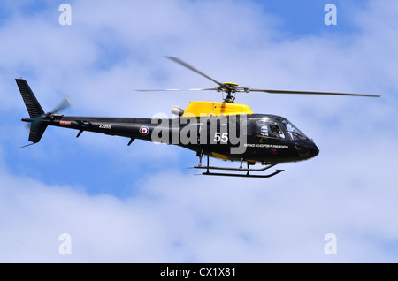 Eurocopter AS-350BB Eichhörnchen HT1 betrieben durch die RAF Verteidigung Helikopter Flugschule Stockfoto