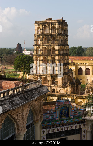 Elk201-4673v Indien, Tamil Nadu, Thanjavur, Königspalast, Glockenturm Stockfoto