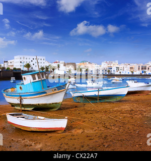Arrecife auf Lanzarote Charco de San Ginés Booten in Kanarische Inseln Stockfoto