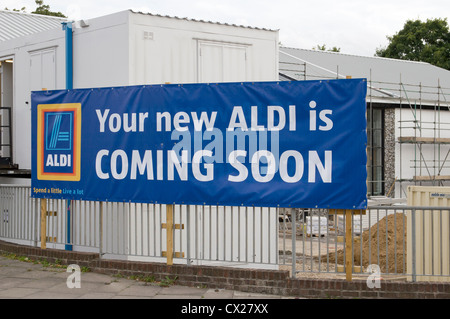 Aldi New Store Opening Bald Stockfoto