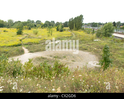 Der Berliner Mauer Region in Staaken, West-Berlin unbebaute land wo die Mauer war. Stockfoto