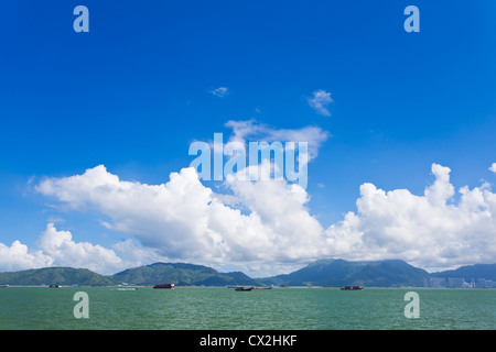 Seenlandschaft entlang der Küste in Hong Kong Stockfoto