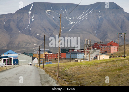 Die Stadt Longyearbyen, Hauptstadt von Svalbard, Spitzbergen, Norwegen Stockfoto