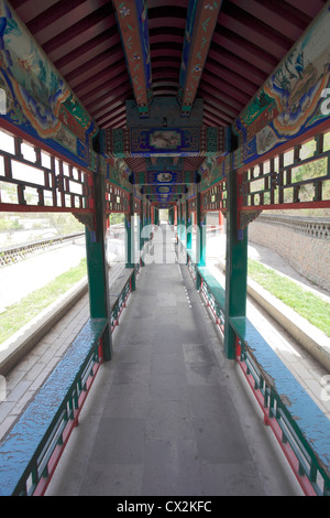 Eine Pagode-Schrein in der Juyongguan pass Abschnitt der chinesischen Mauer, Changping Provence, China, Asien. Stockfoto