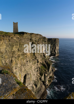 dh Marwick Head BIRSAY ORKNEY Kitchener Memorial Meer Klippen RSPB Vogel Naturschutzgebiet Klippe Stockfoto