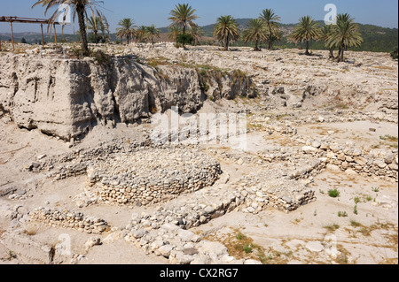 Reste von Siedlungen auf dem Hügel Megiddo (frühe Bronzezeit), in der Bibel erwähnt. Stockfoto