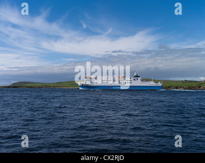 dh MV Hamnavoe HOY SOUND ORKNEY Northlink Fähren MV Hamnavoe ausreisen Orkney Küste Fähre Schottland Stockfoto