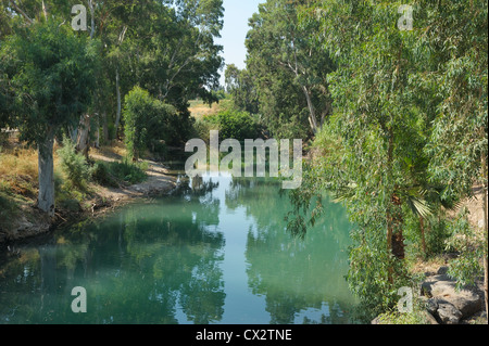 Fluss Jordan in der Nähe von See Genezareth Stockfoto