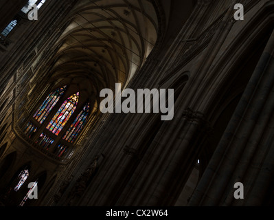 Innenraum der St.-Veits-Dom in Prag Stockfoto