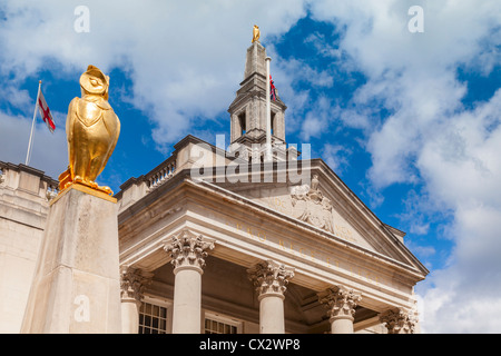 Detail der Leeds Civic Hall, eröffnet im Jahre 1933, die im Millennium Square steht Stockfoto