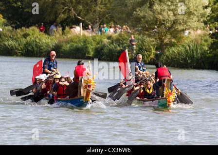 Drachenboot Festival in Abingdon-on-Thames, Oxfordshire 2012 Stockfoto