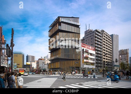 Asakusa Infomation Tourismuszentrum, Tokio, Japan. Architekt: Kengo Kuma, 2012 Stockfoto