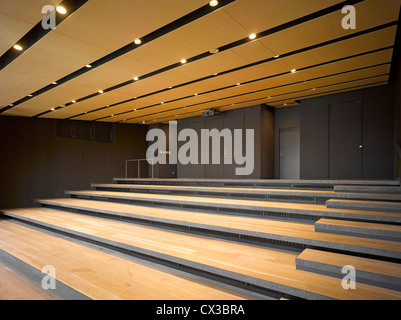 Asakusa Infomation Tourismuszentrum, Tokio, Japan. Architekt: Kengo Kuma, 2012 Stockfoto