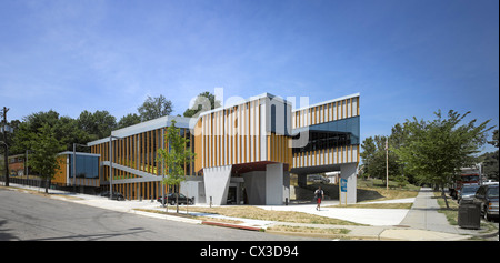 Die William O. Lockridge/Bellvue Library, Washington, Vereinigte Staaten von Amerika. Architekt: Adjaye Associates, 2012. Panorama-Blick. Stockfoto