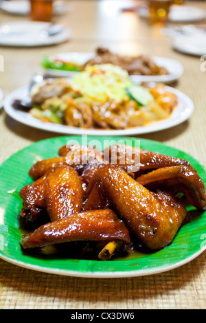 Indonesischen Stil Hähnchenflügel mit Honig-sauce Stockfoto