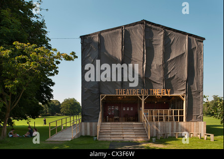 Theater on the Fly, Chichester Festival Theatre, Chichester, Großbritannien. Architekt: Montieren Sie, 2012. Stockfoto