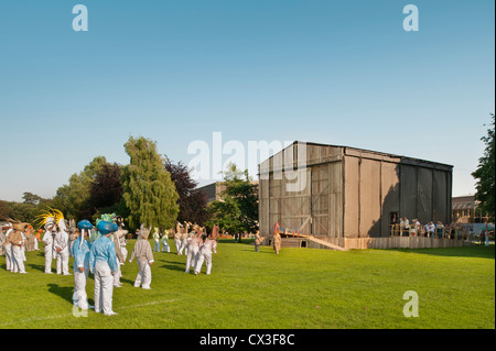 Theater on the Fly, Chichester Festival Theatre, Chichester, Großbritannien. Architekt: Montieren Sie, 2012. Außenansicht der der Stockfoto