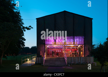 Theater on the Fly, Chichester Festival Theatre, Chichester, Großbritannien. Architekt: Montieren Sie, 2012. Stockfoto