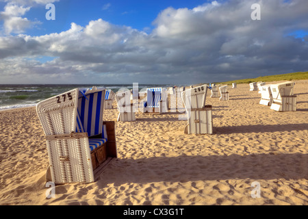 Strand, Liegestühle, Strand, Sonnenuntergang, Hoernum, Sylt, Schleswig-Holstein, Deutschland Stockfoto