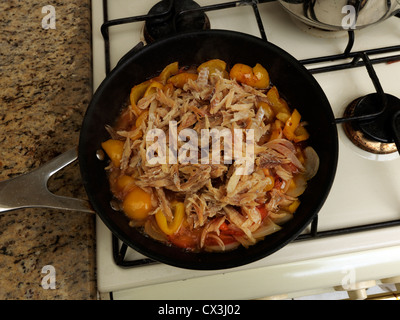 Zutaten für die Herstellung von Jamaikas Nationalgericht Ackee und Saltfish Stockfoto