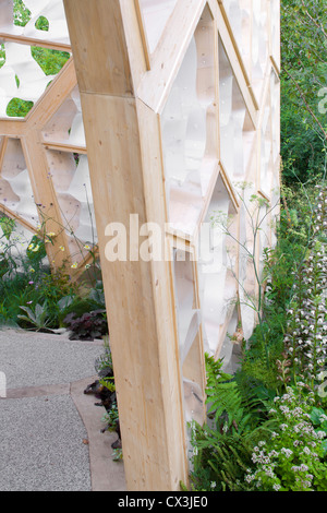 Mal Eureka Pavillon Vereinigtes Kew, Königreich. Architekt: NEX, 2011. Außen und innen geteilt durch Eingang Rahmen. Stockfoto