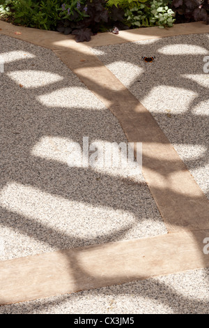 Mal Eureka Pavillon Vereinigtes Kew, Königreich. Architekt: NEX, 2011. Innenraum Detail des Fußbodens mit Schatten der Mauer. Stockfoto