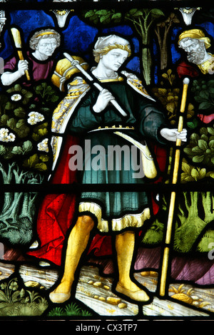 Glasmalerei-Fenster zeigt die Geschichte vom barmherzigen Samariter in Saint Giles Pfarrkirche in Wrexham North East Wales Stockfoto