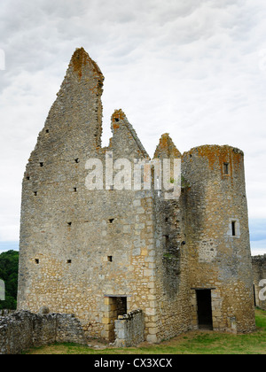 Ruinen einer Burg 11. Jahrhundert dominieren das Dorf von Winkel-Sur-l'Anglin, Indre, Frankreich Stockfoto