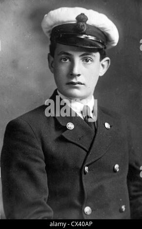 Königliche Marine Seemann von der späten viktorianischen oder edwardianischen Zeit in Uniform. Stockfoto