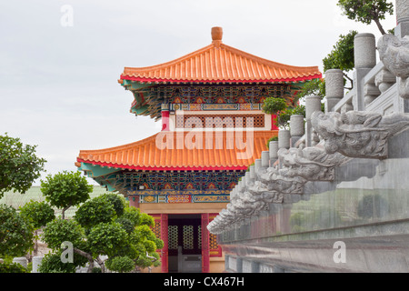 die chinesischen Wohnstil. Das Dekor ist bunt. Stockfoto