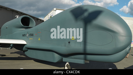 Euro Hawk Drohne von Northrop Grumman auf dem Display auf Air Show Berlin (ILA). RQ-4 Block 20 Global Hawk. Hohe Auflösung geschossen. UAV. Stockfoto