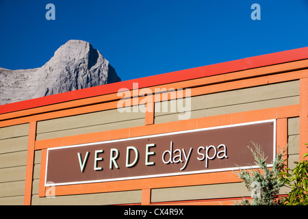 Ein Wellness-Center in Canmore in den kanadischen Rocky Mountains, Banff National Park. Stockfoto