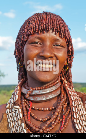 Turmi Äthiopien Afrika Dorf unteren Omo-Tal Hamar Hammer Stamm Porträt der Frau im Dorf bei Sonnenuntergang #24 Stockfoto