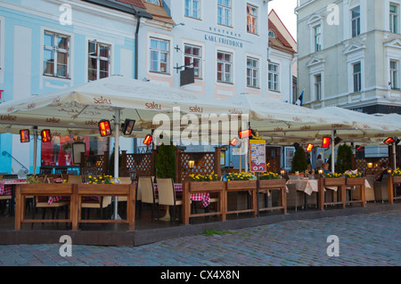 Restaurant Terrassen Raekoja Plats Quadrat Altstadt Tallinn Estland Europa Stockfoto