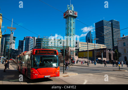 Jernbanetorget quadratische Sentrum Oslo Norwegen Mitteleuropa Stockfoto