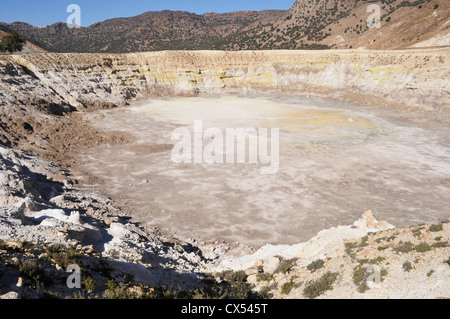 Lakki Vulkankrater, Insel Nissyros, Dodekanes, Griechenland Stockfoto