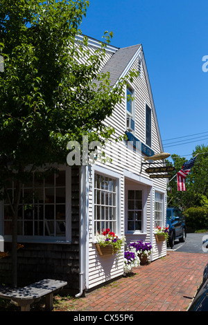 Geschichte von Cod-Restaurant an der Hauptstraße in Chatham, Cape Cod, Massachusetts, USA Stockfoto