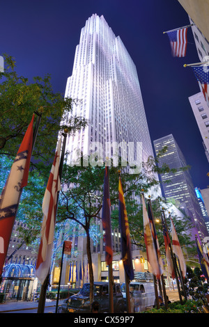 GE Building am Rockefeller Center in New York City berühmt. Stockfoto