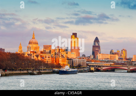 Gurke und City of London, England, uk, Europa Stockfoto