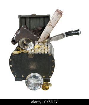 Schatz von Gold und Diamanten in einen hölzernen Stamm mit einer Flasche, Karte und Dolch - Pfad enthalten Stockfoto
