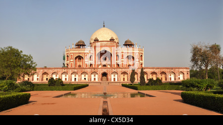 Panoramablick von Humayun Mausoleum - einer der berühmtesten Mughal Buldings in Neu-Delhi, Indien Stockfoto