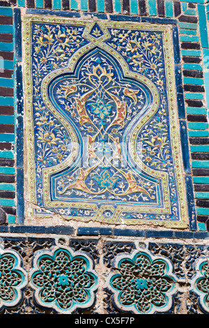 Detail der Handarbeit, Amirzada Mausoleum, Shah-i Zinda Grabanlage, Samarkand, Usbekistan Stockfoto